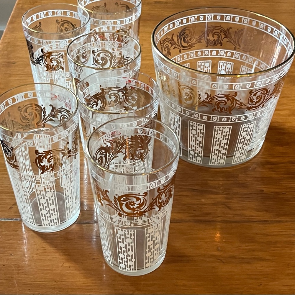 Vintage Culver MCM Gold Scroll Ice-bucket and 6 Highball Glasses